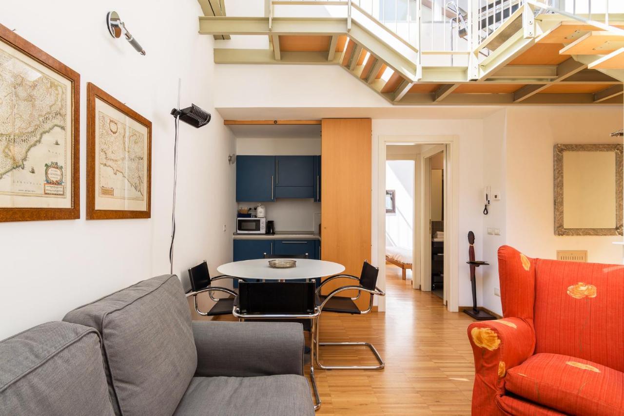 Quattro Passi Dalla Darsena Apartment Mailand